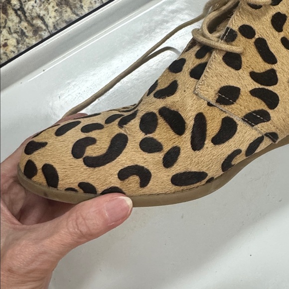Steve Madden Leopard Boots Size 9 - Picture 12 of 16